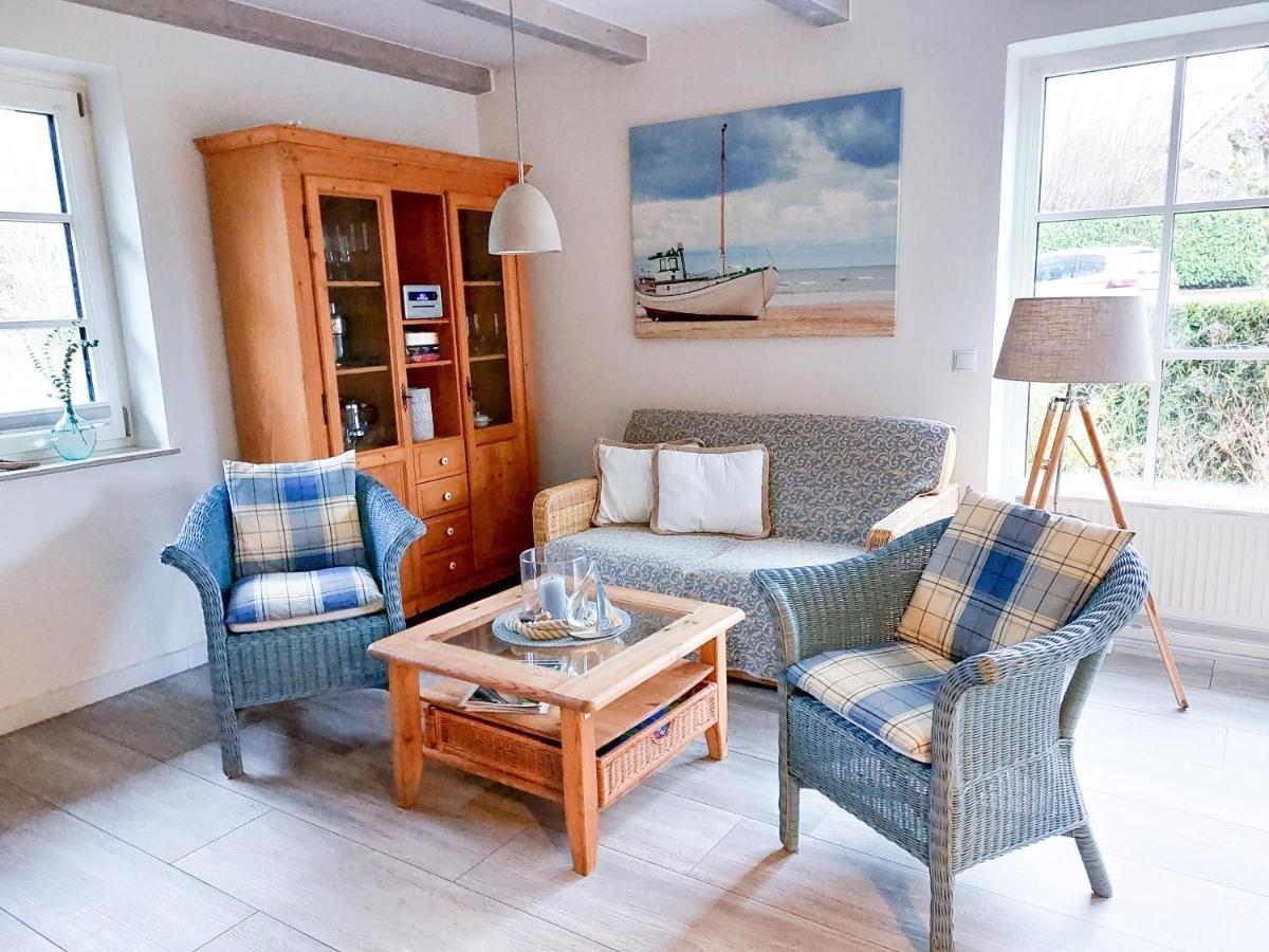 Meerzeit - Maritime Fewo In Timmendorfer Strand Extérieur photo